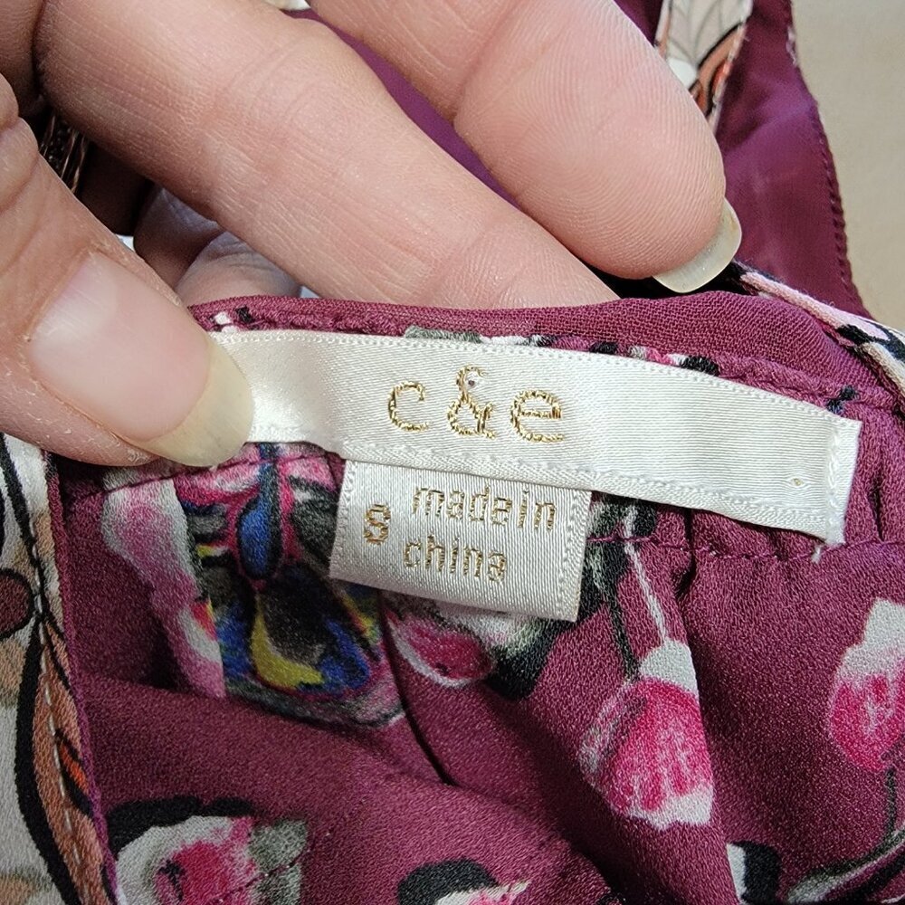 C&E (Cooper & Ella) Size S Burgundy Floral Sleeveless Blouse, Exc. Used Cond. - Picture 11 of 13